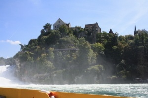 Picnic con vistas en las cataratas del Rin